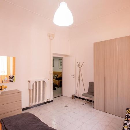 Via Manzoni Lägenhet Savona Exteriör bild
