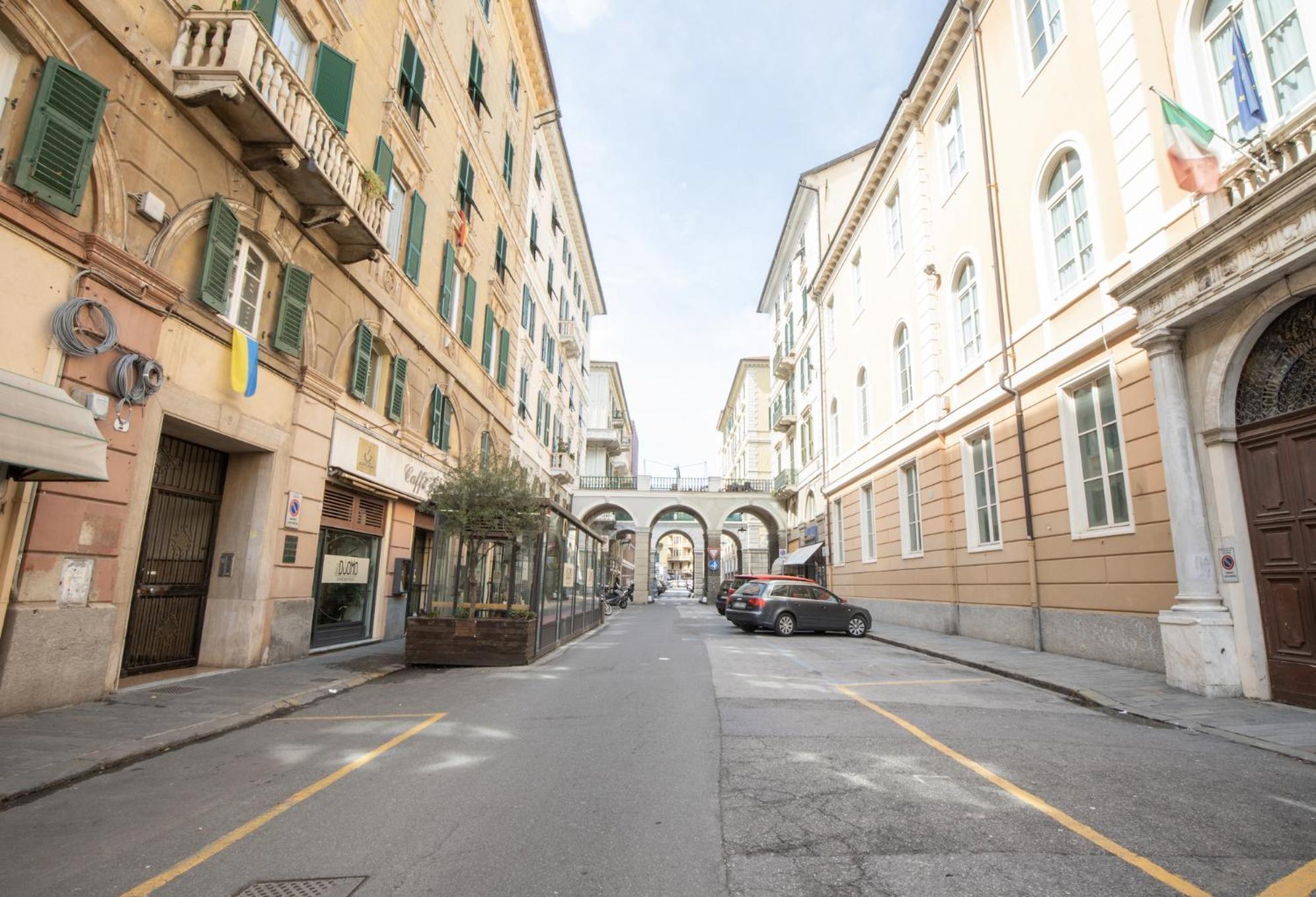 Via Manzoni Lägenhet Savona Exteriör bild