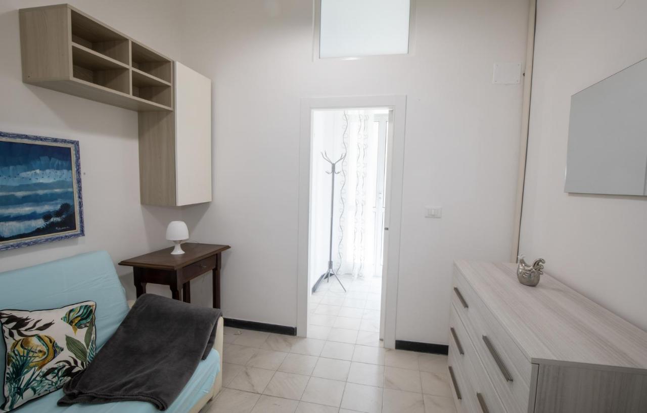 Via Manzoni Lägenhet Savona Exteriör bild