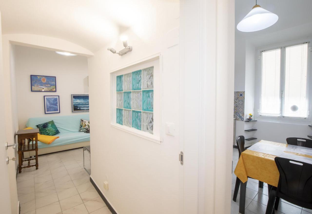 Via Manzoni Lägenhet Savona Exteriör bild